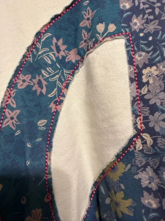 NATURAL LIFE Cream Pullover with Pink Logo Print s/m. Runs big - Picture 2 of 3